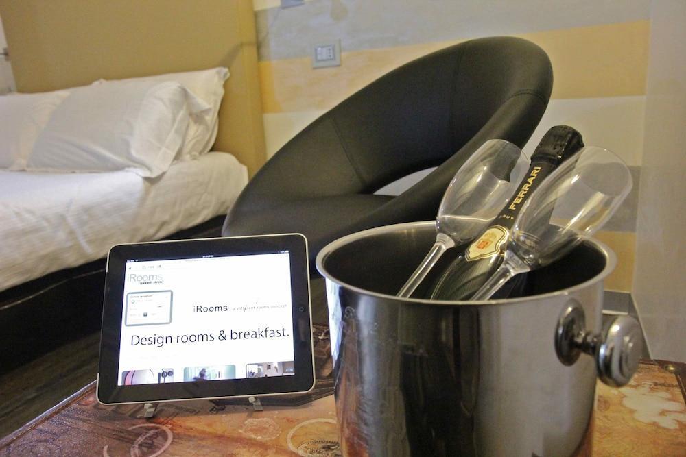 ไอรูมส์ สแปนิช สเต็ป Hotel โรม ภายนอก รูปภาพ